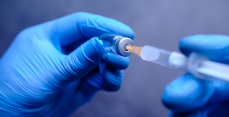 Doentes com DII podem fazer parte da segunda fase de vacinação