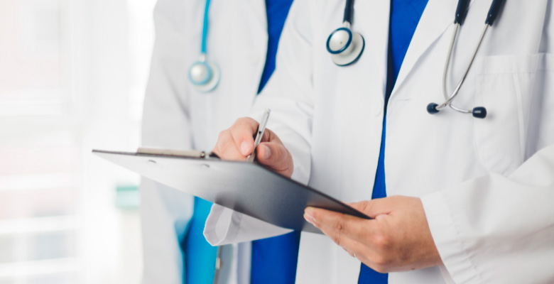 ESMO atualiza recomendações para tratamento personalizado do cancro retal localizado