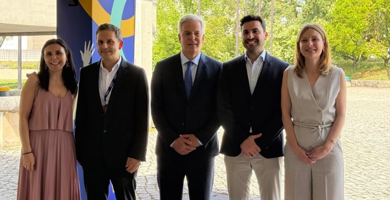 Investigação portuguesa premiada destaca abordagem complementar na doença de Crohn